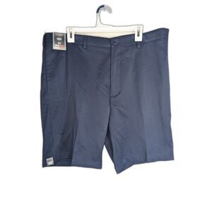 NWT Roundtree & Yorke Shorts Mens 40 TravelSmart Classic Fit Chino Stretch